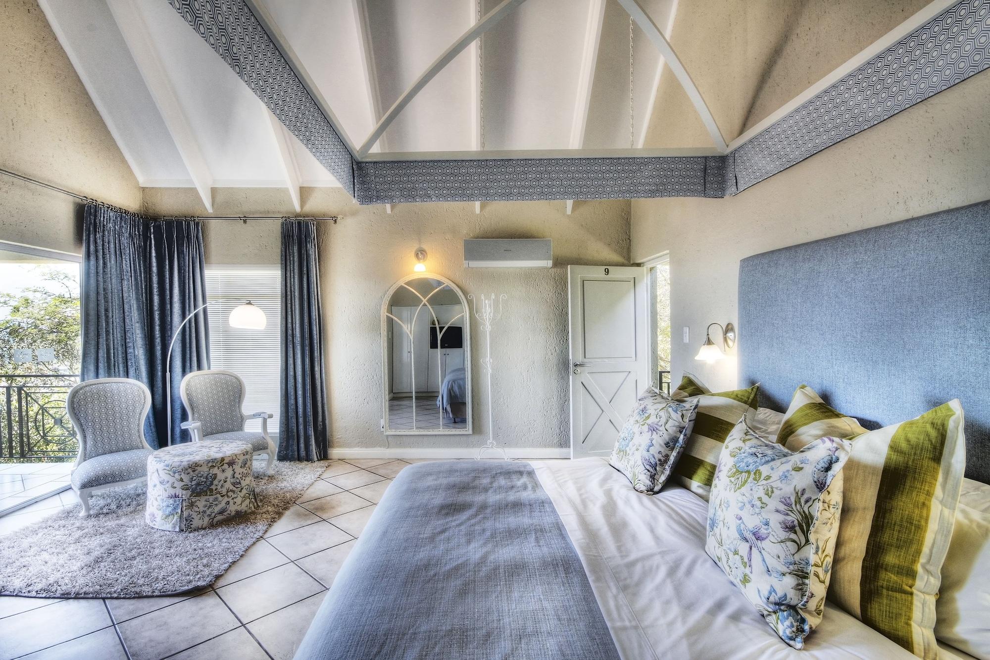 Loerie'S Call Guesthouse Mbombela Bagian luar foto