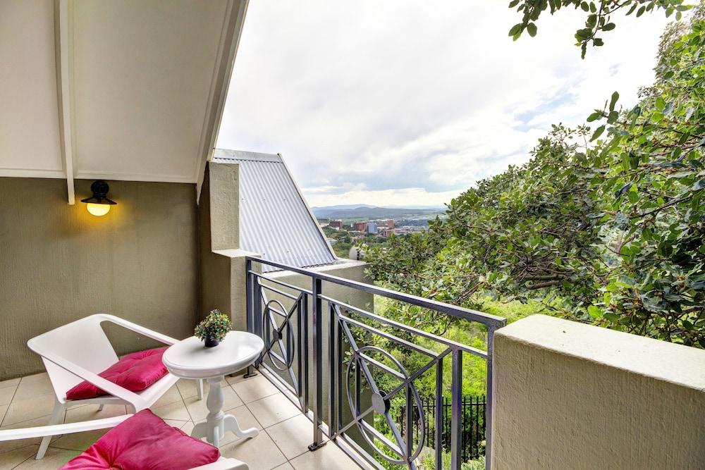 Loerie'S Call Guesthouse Mbombela Bagian luar foto