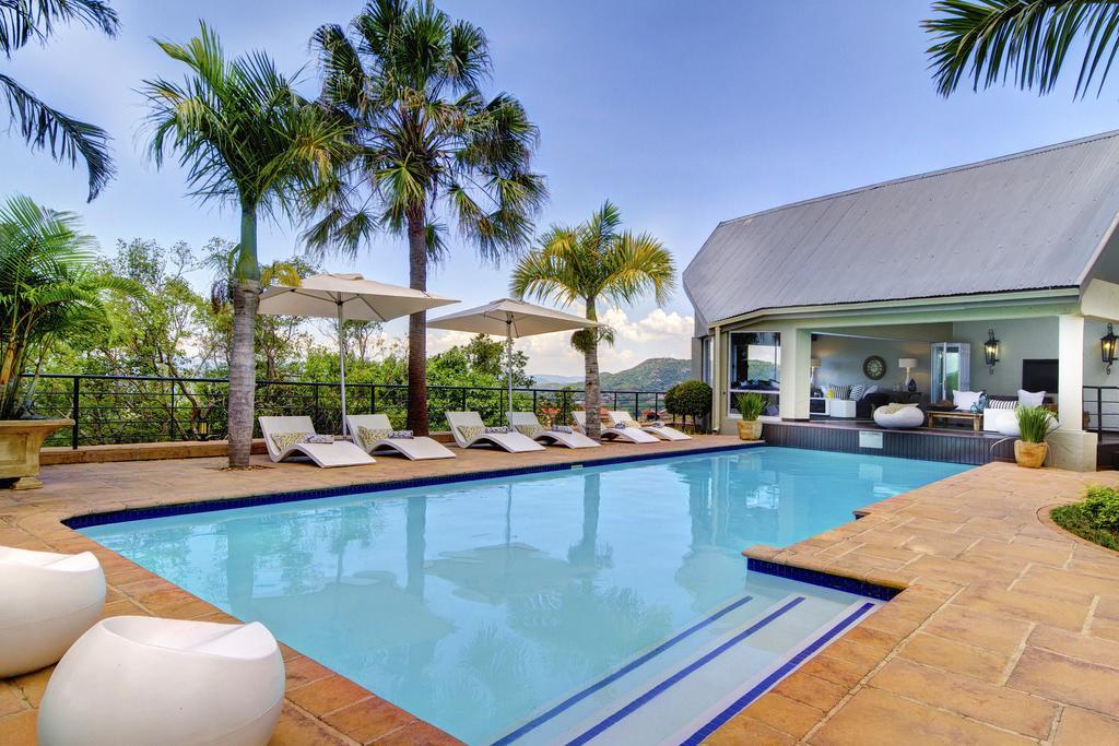 Loerie'S Call Guesthouse Mbombela Bagian luar foto