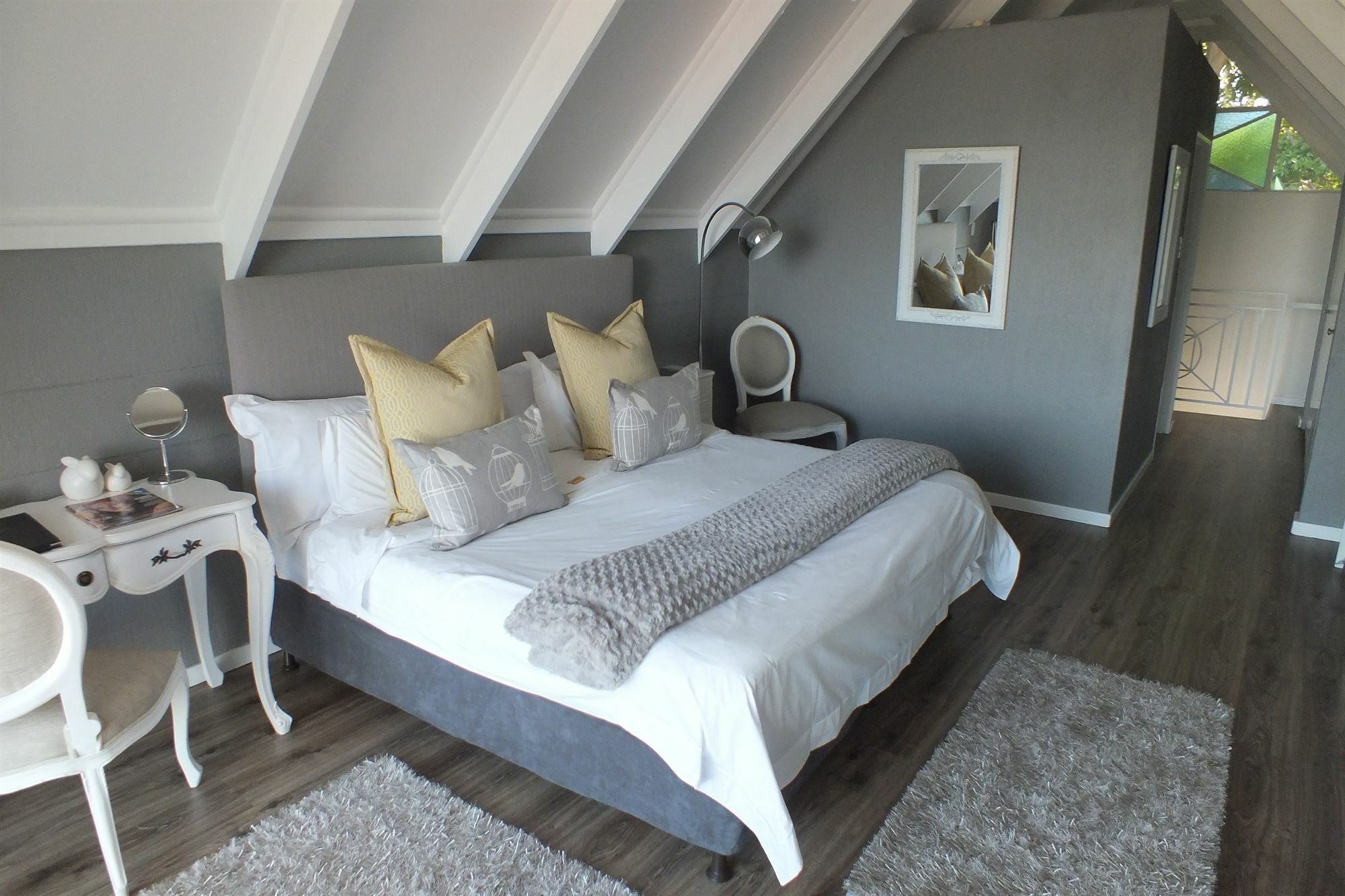 Loerie'S Call Guesthouse Mbombela Bagian luar foto