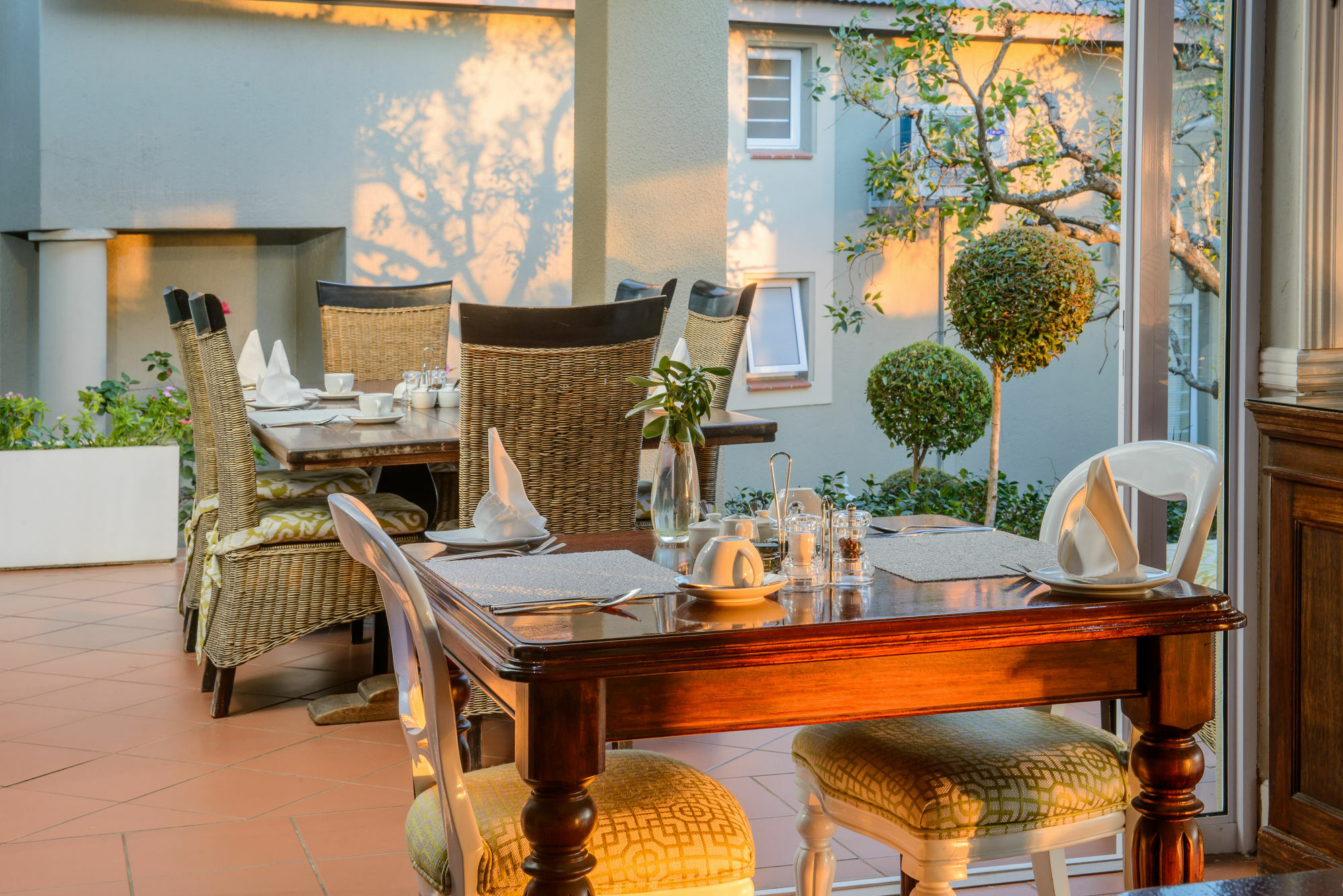 Loerie'S Call Guesthouse Mbombela Bagian luar foto
