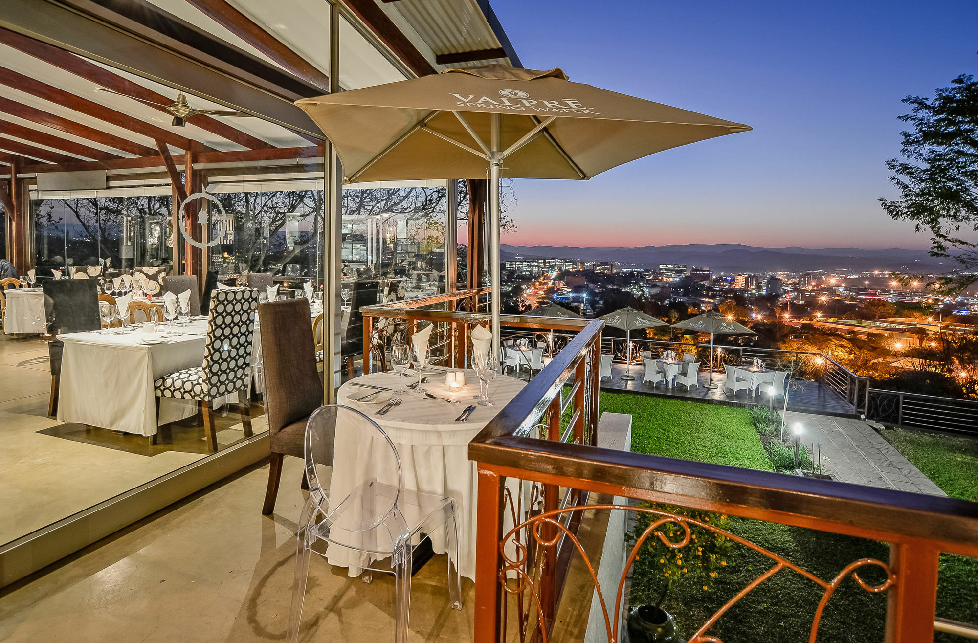 Loerie'S Call Guesthouse Mbombela Bagian luar foto